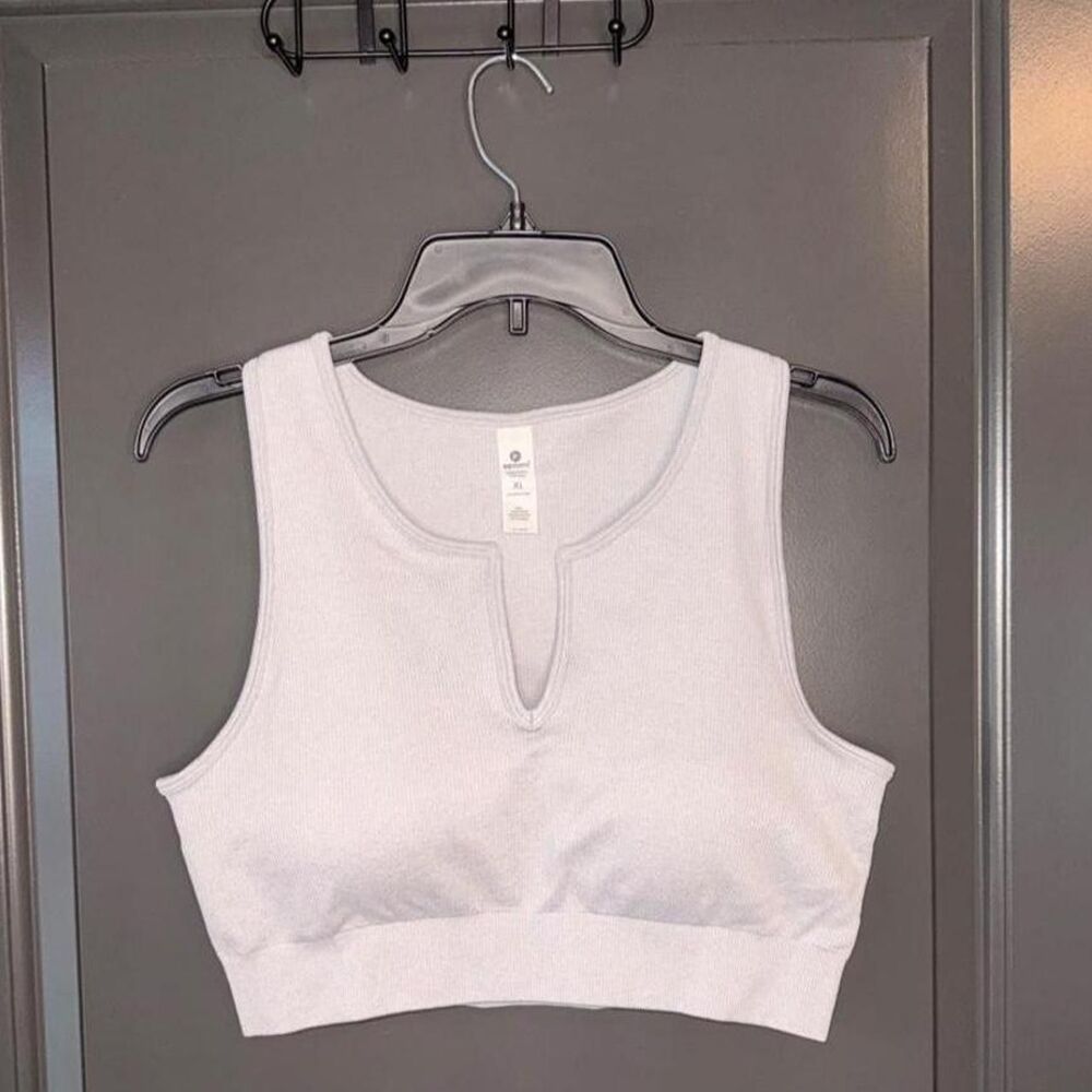 90-degree-by-reflex Women's Grey Crop-top